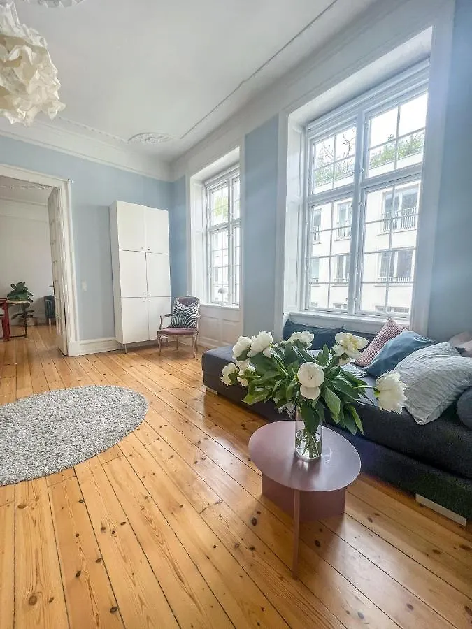 Spacious Apartment In The Heart Of كوبنهاجن